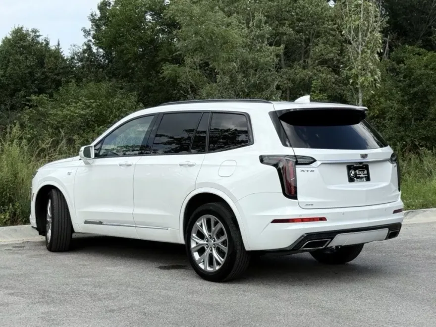 2020 Cadillac XT6 Sport photo 1
