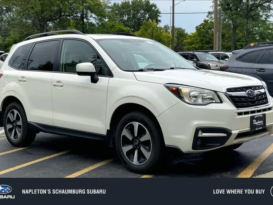 2017 Subaru Forester 2.5i Premium photo 1