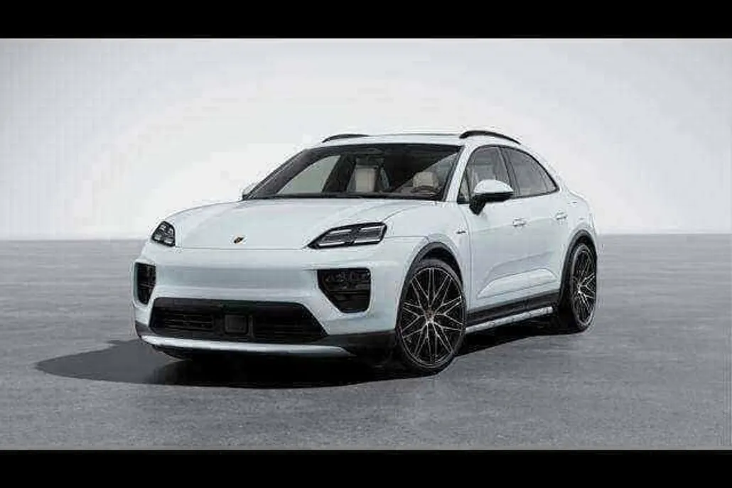 2025 Porsche Macan Electric 4 photo 1