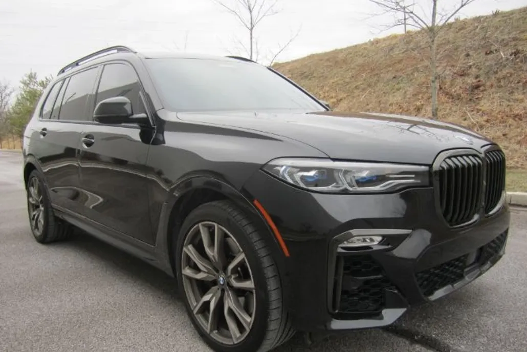 2021 Bmw X7 M50i photo 1