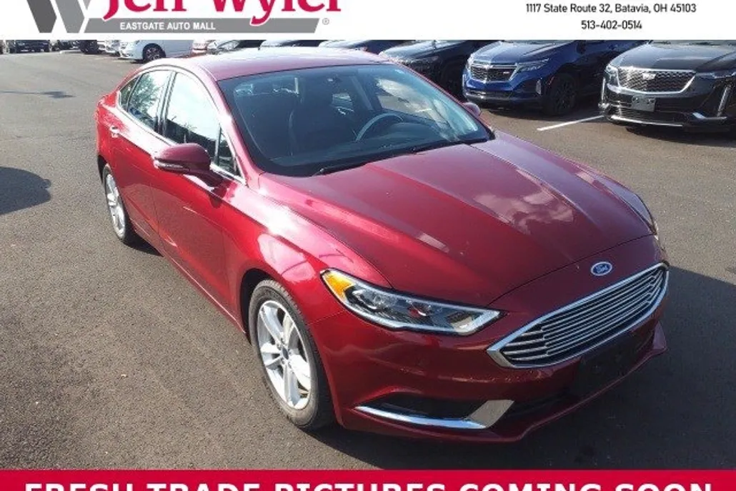 2018 Ford Fusion SE photo 1
