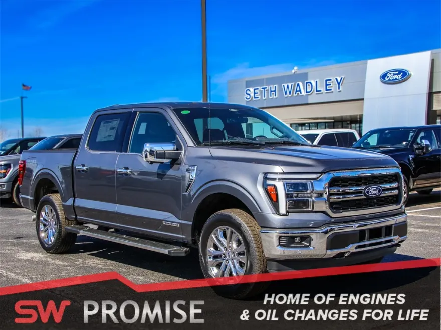 2025 Ford F-150 Lariat photo 1