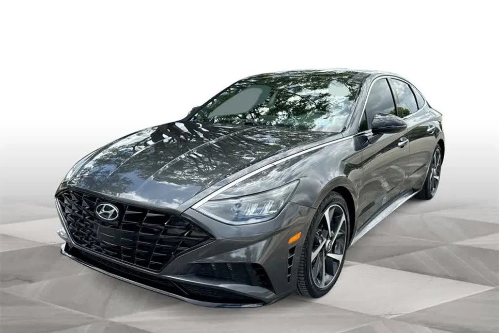2022 Hyundai Sonata SEL Plus photo 1