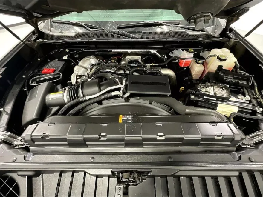 2024 Chevrolet Silverado 2500HD LTZ photo 10