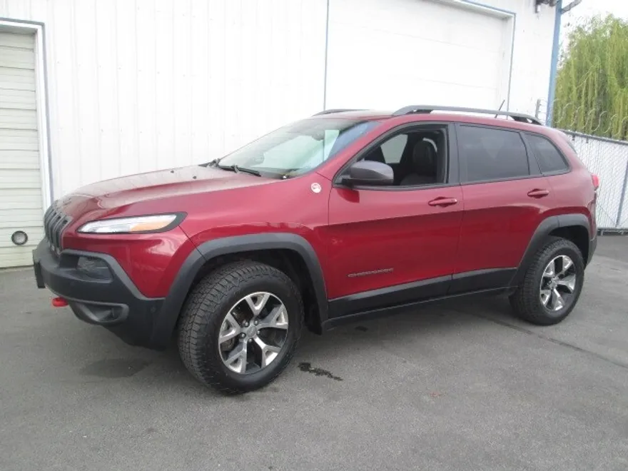 2014 Jeep Cherokee Trailhawk photo 1