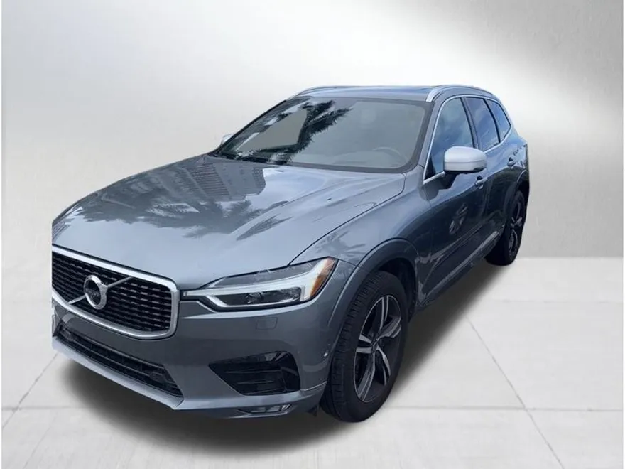 2018 Volvo XC60 T6 R-Design photo 1