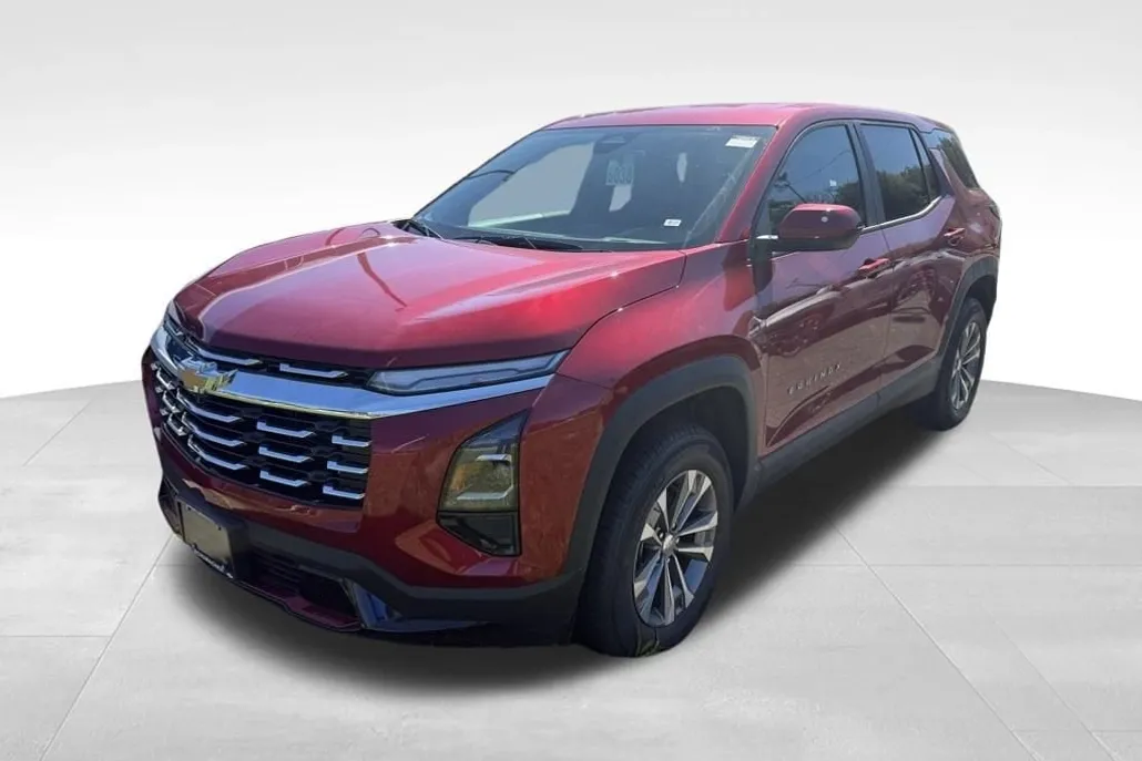 2026 Chevrolet Equinox LT photo 1
