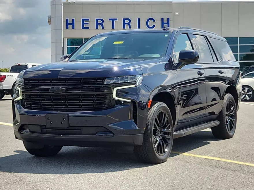 2023 Chevrolet Tahoe RST photo 1