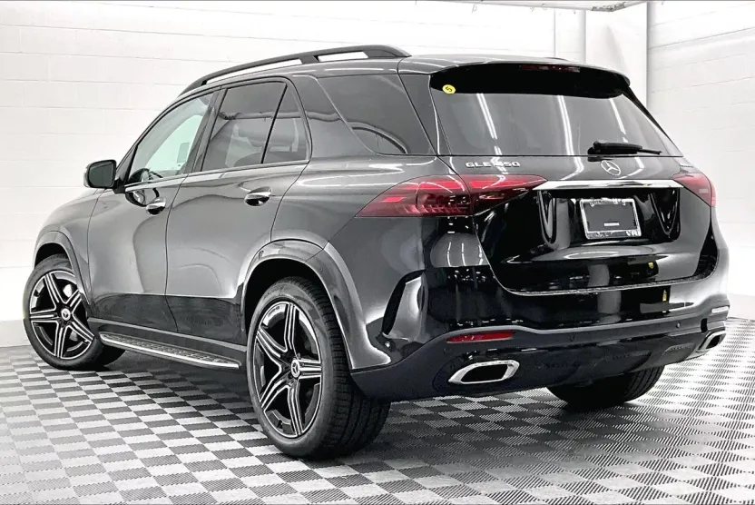 2026 Mercedes Benz GLE 450 4MATIC photo 1