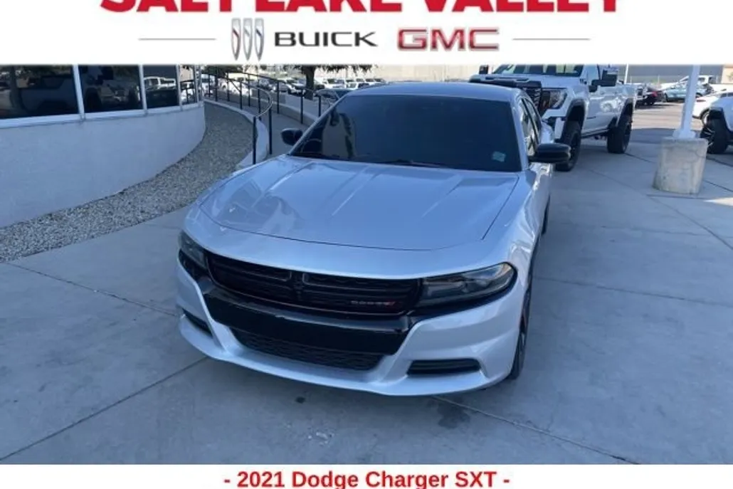 2021 Dodge Charger SXT photo 1