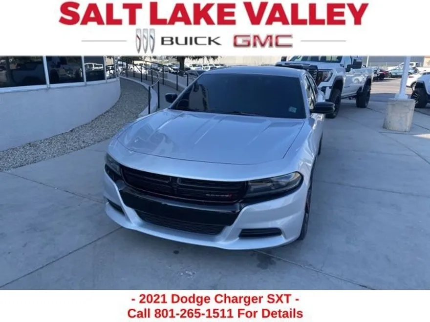 2021 Dodge Charger SXT photo 1