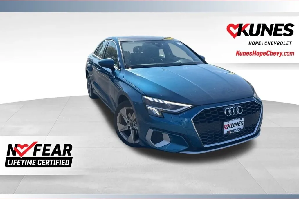 2023 Audi A3 40 Premium photo 1