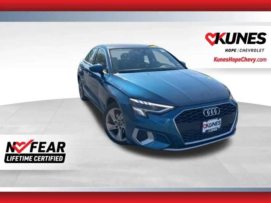 2023 Audi A3 40 Premium photo 1