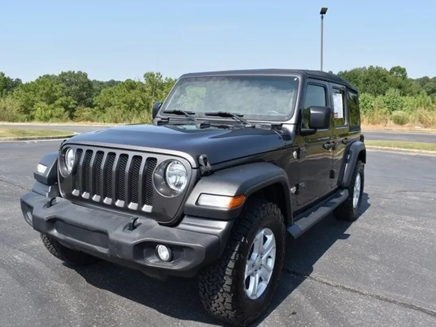 2018 Jeep Wrangler Unlimited Sport S photo 1