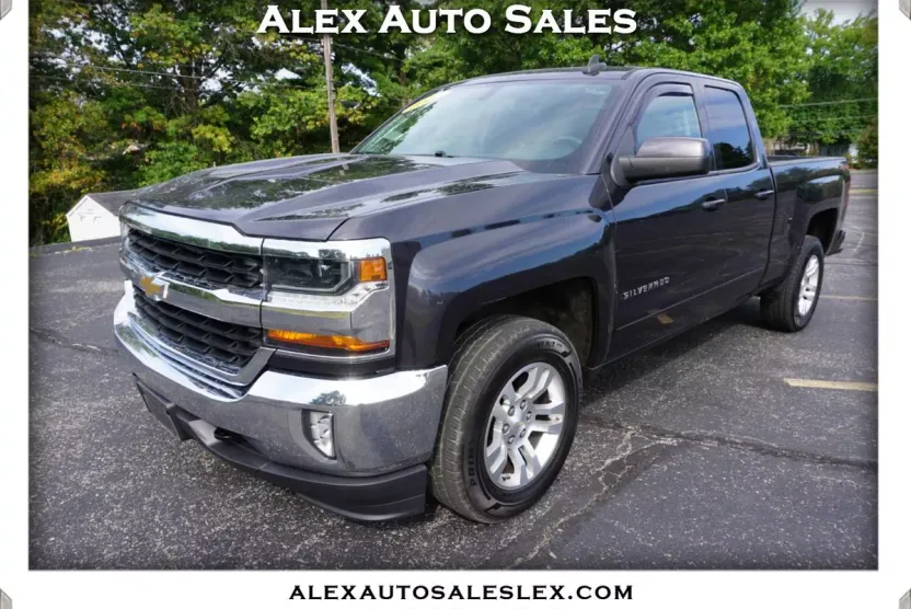 2016 Chevrolet Silverado 1500 LT photo 1