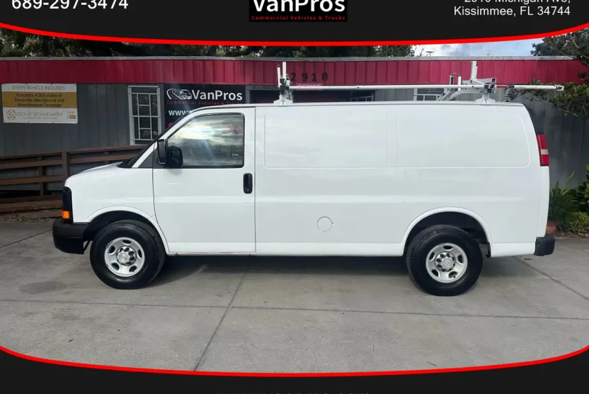 2013 Chevrolet Express 2500 Cargo Van photo 1
