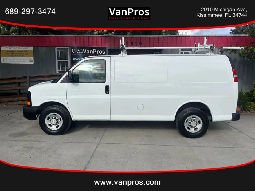 2013 Chevrolet Express 2500 Cargo Van photo 1