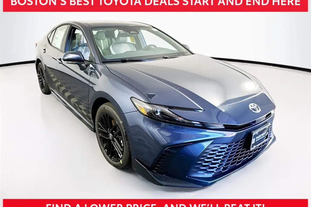 2026 Toyota Camry SE photo 1
