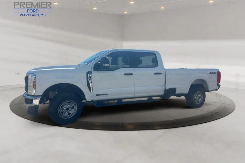 2026 Ford F-250 XL photo 1