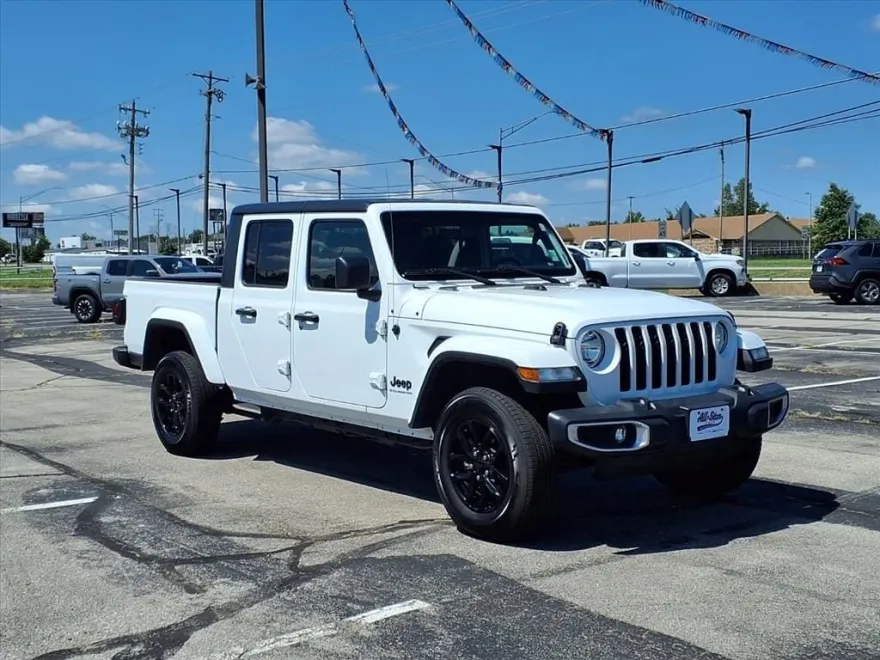2023 Jeep Gladiator Sport S photo 1