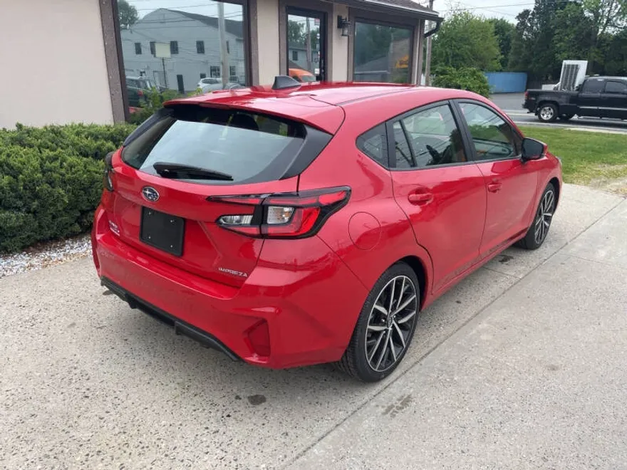 2024 Subaru Impreza Sport photo 1