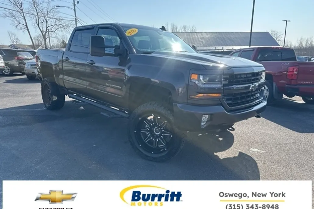2016 Chevrolet Silverado 1500 LT photo 1