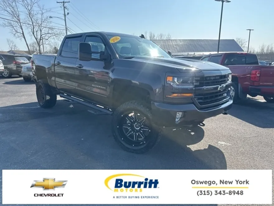 2016 Chevrolet Silverado 1500 LT photo 1