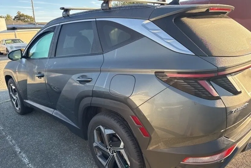 2022 Hyundai Tucson SEL photo 1
