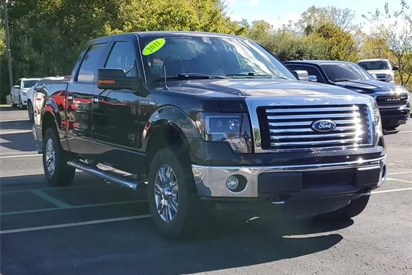 2011 Ford F-150 XLT photo 1