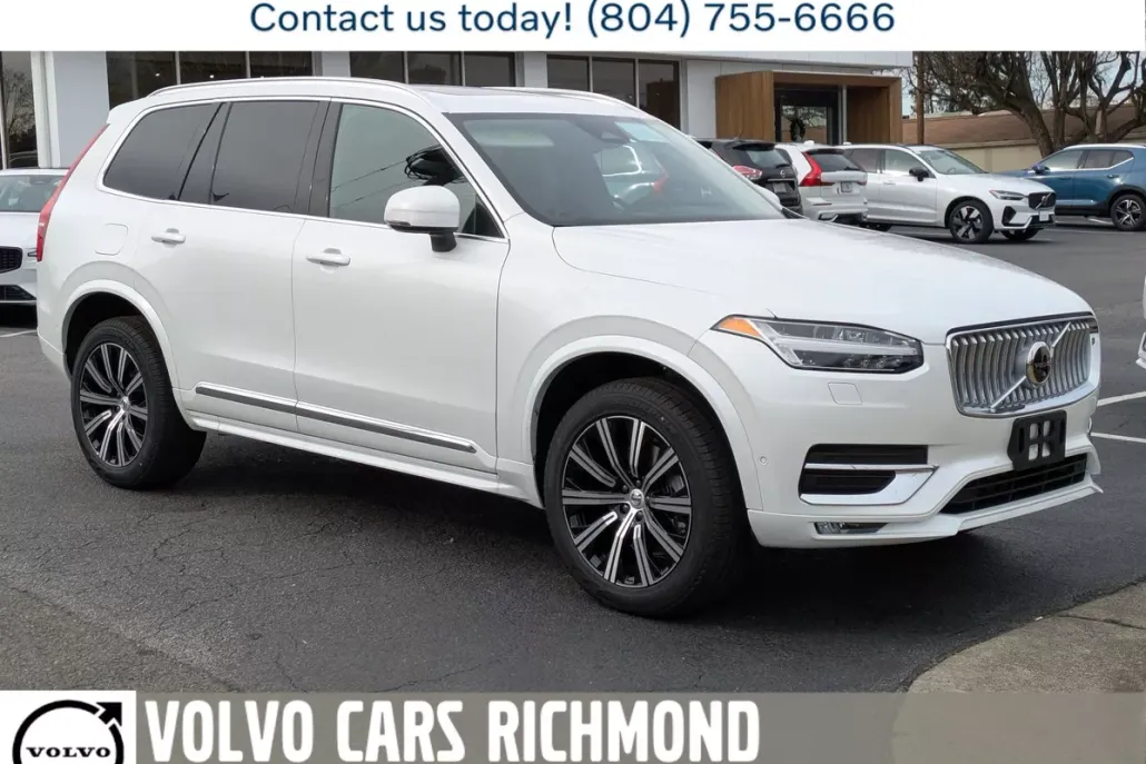 2025 Volvo XC90 Plus photo 1