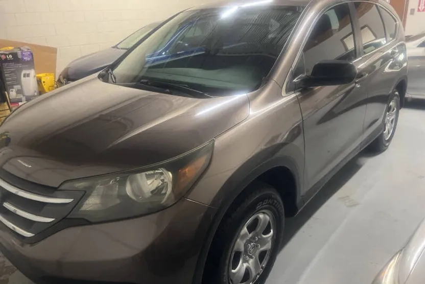 2014 Honda CR-V LX photo 1