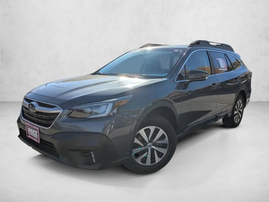 2021 Subaru Outback Premium photo 1
