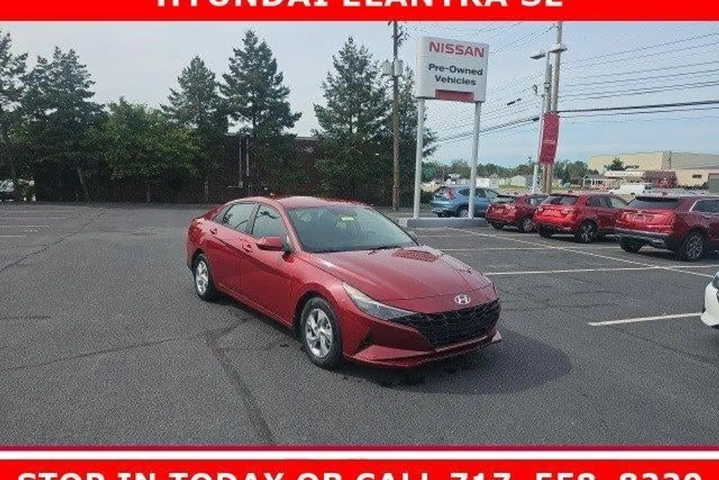 2023 Hyundai Elantra SE photo 1