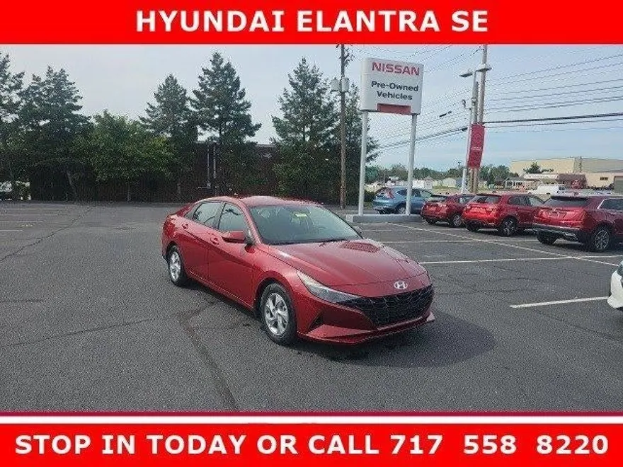 2023 Hyundai Elantra SE photo 1