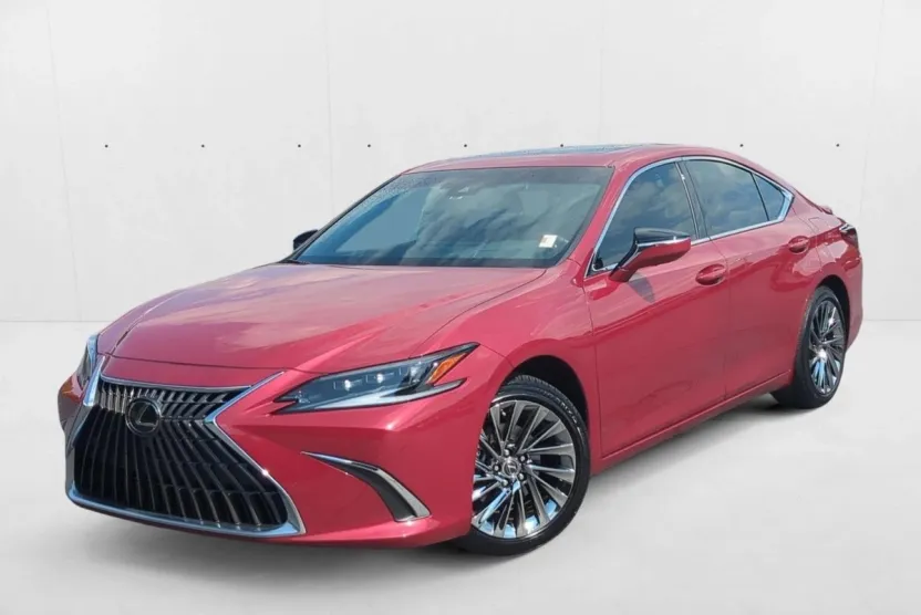 2025 Lexus ES 300h Ultra Luxury photo 1