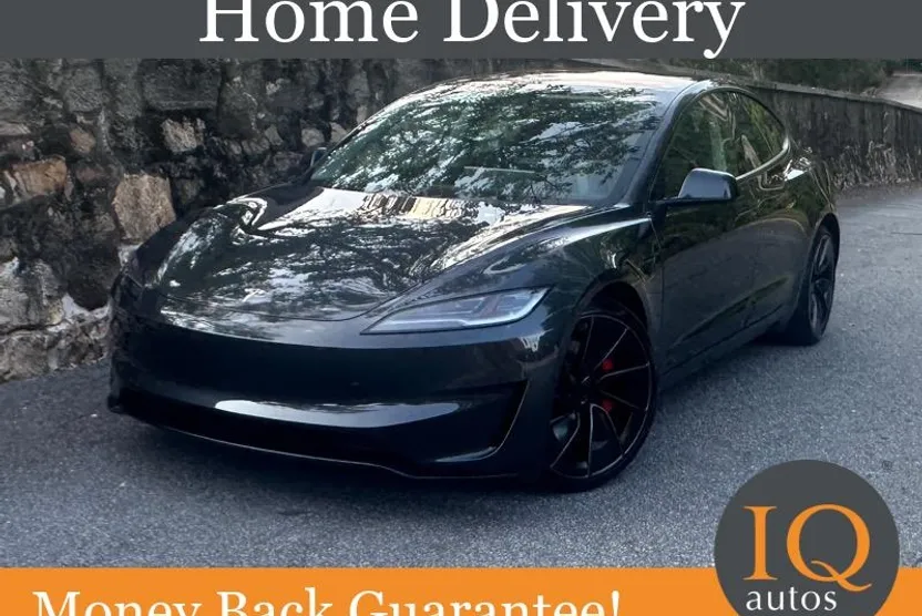 2024 Tesla Model 3 Performance photo 1