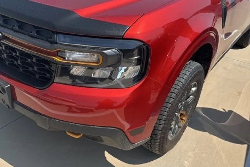 2024 Ford Maverick XLT Tremor photo 1