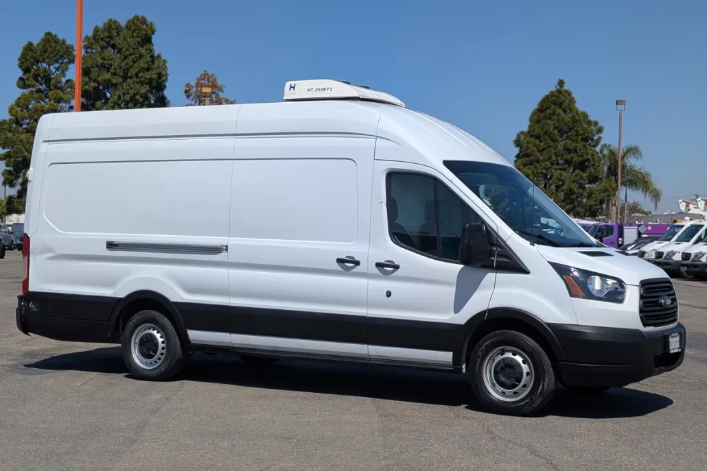 2019 Ford Transit photo 1