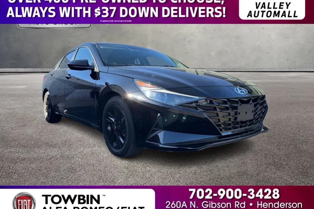 2021 Hyundai Elantra SEL photo 1