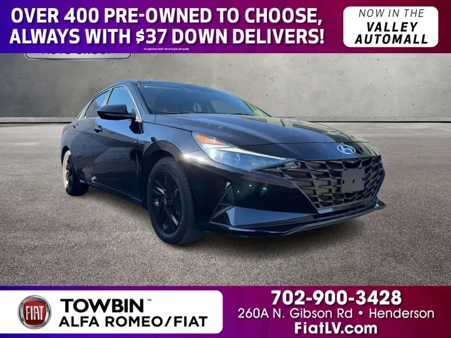 2021 Hyundai Elantra SEL photo 1