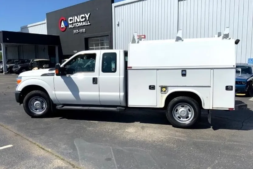 2014 Ford F-350 XL photo 1