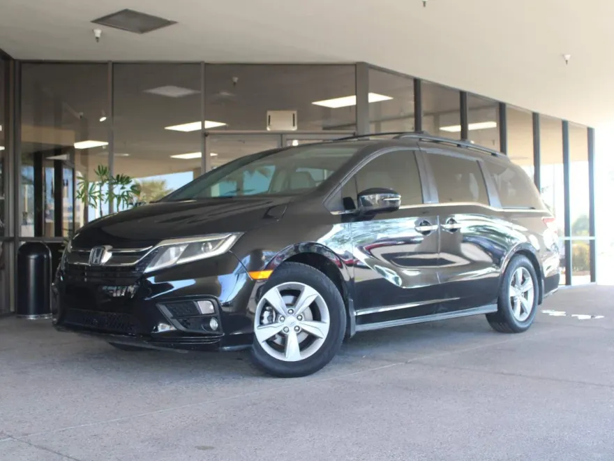 2018 Honda Odyssey EX-L photo 1