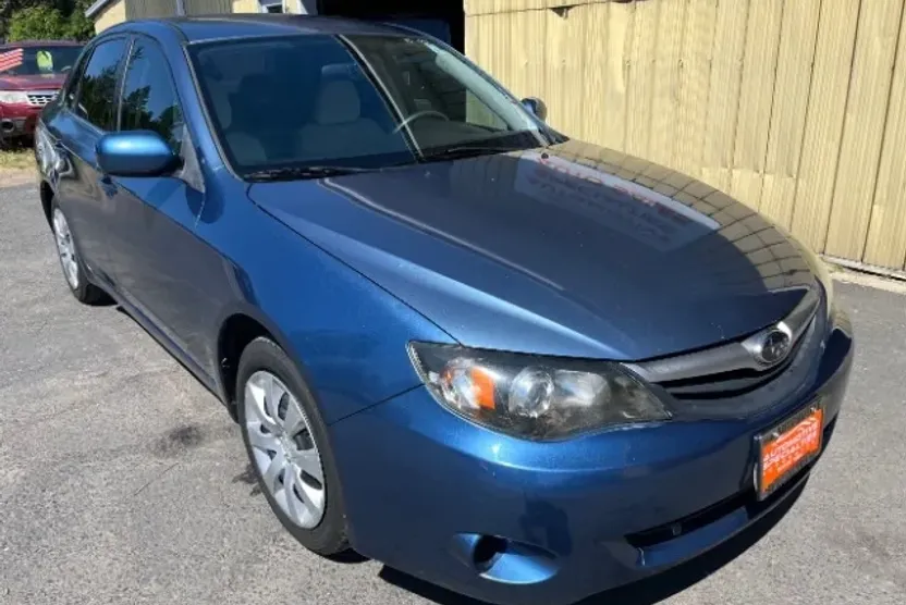 2010 Subaru Impreza 2.5i photo 1