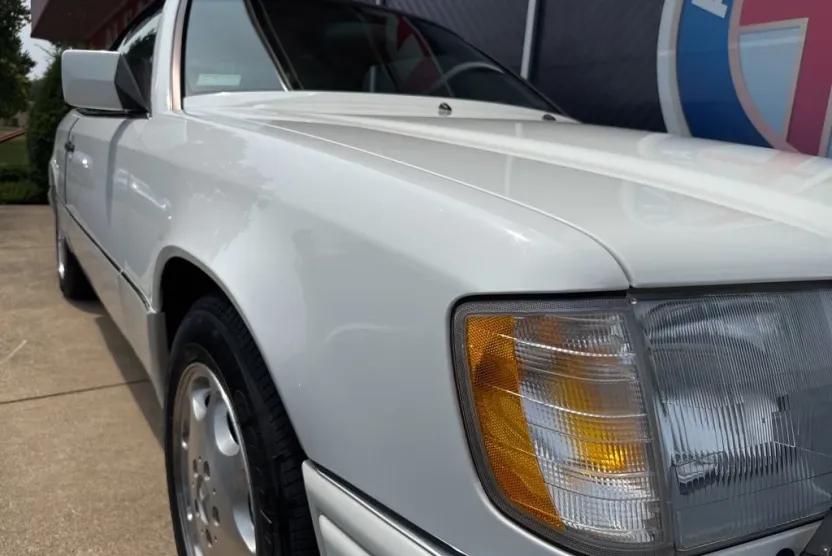 1995 Mercedes Benz E 320 photo 1