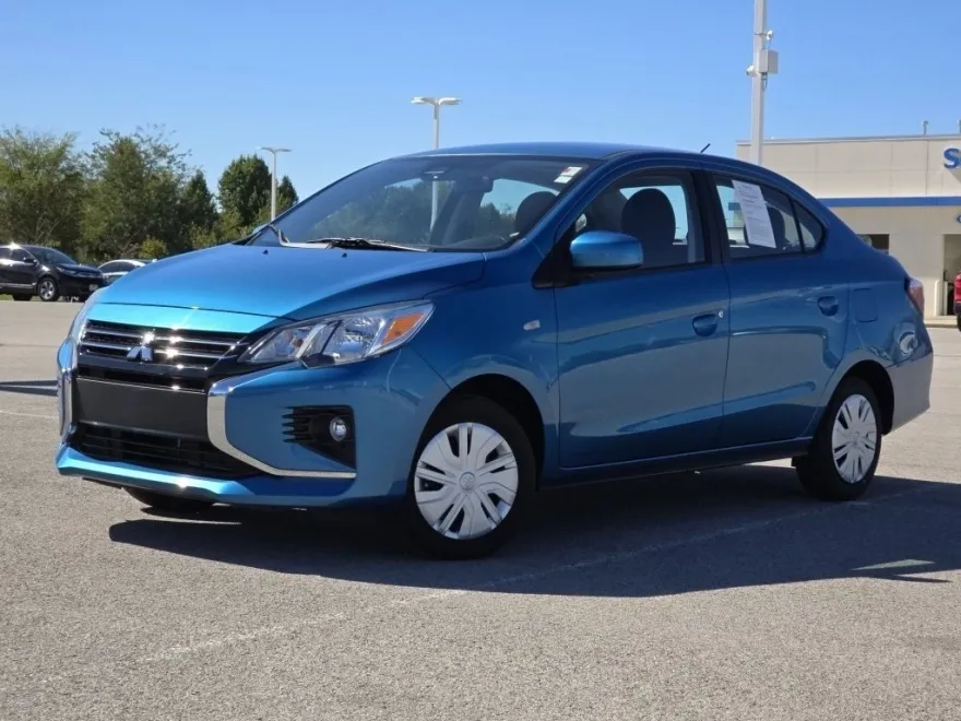 2021 Mitsubishi Mirage G4 ES photo 1