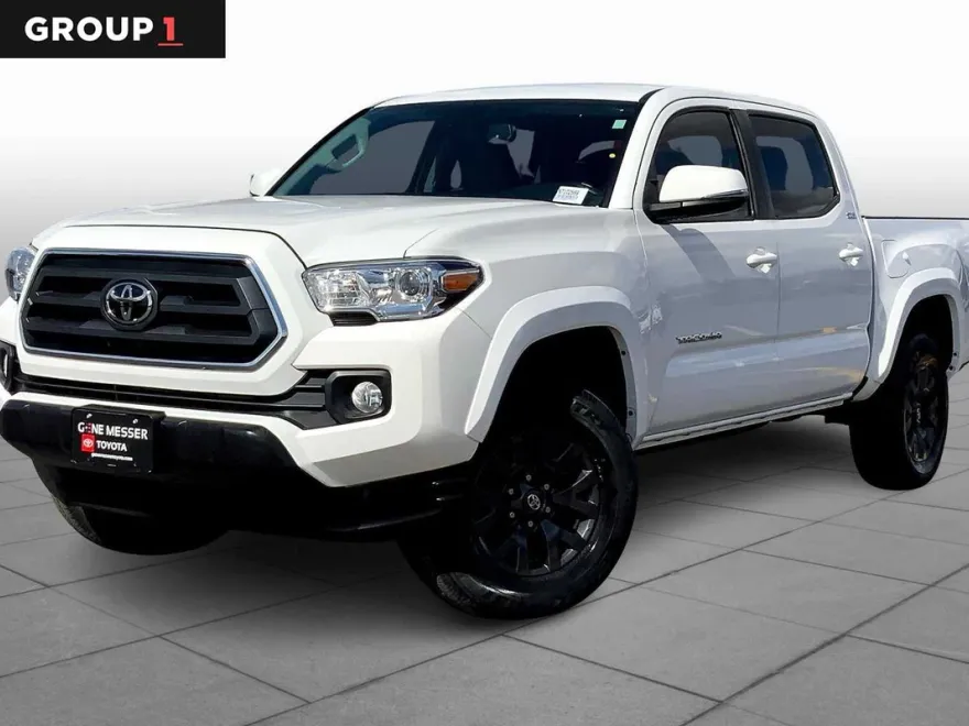 2022 Toyota Tacoma SR5 V6 photo 1