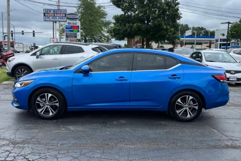 2022 Nissan Sentra SV photo 1