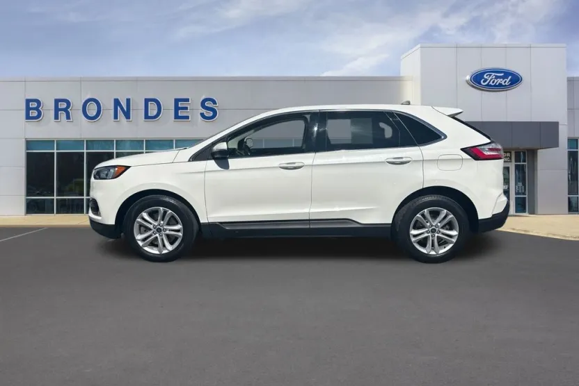 2020 Ford Edge SEL photo 1