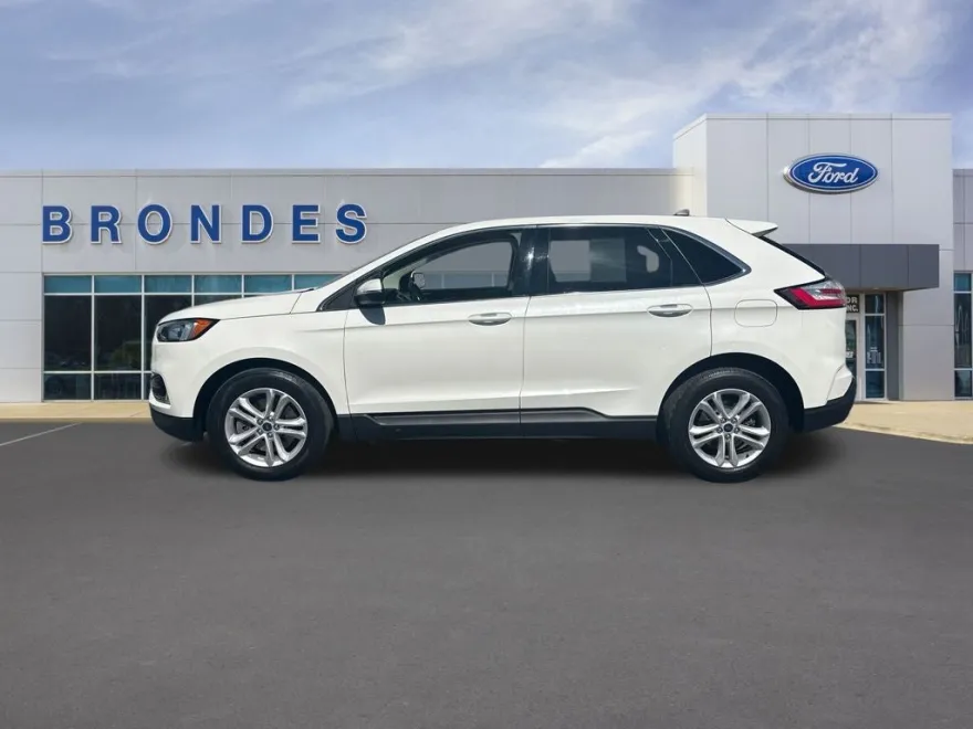 2020 Ford Edge SEL photo 1