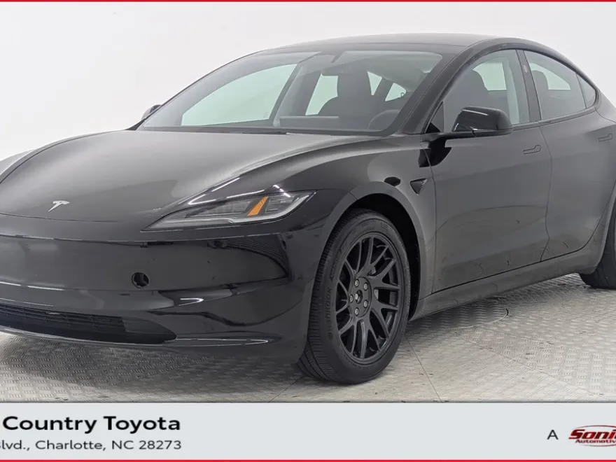 2024 Tesla Model 3 Long Range photo 1